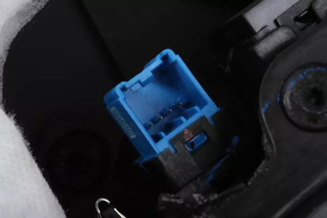 42727002 - Body: Door Trim Panel for GM Image