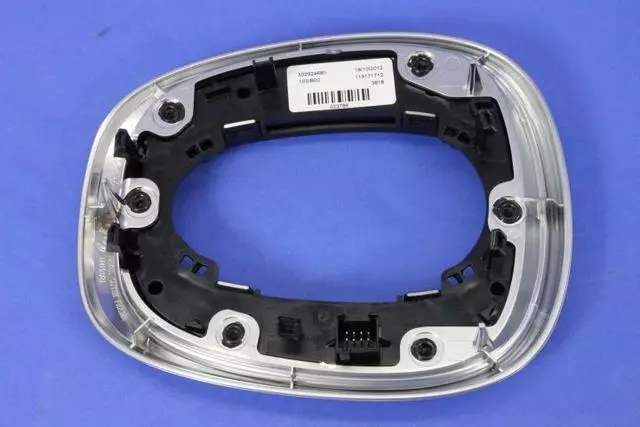 5ZC93SZVAA - C633; 6-Speed; Dual Dry Clutch Automatic: Console Prndl Bezel for Fiat: 500L Image