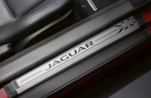 Sill Tread Plates - Union Jack - Oyster - Jaguar (T2H17123AMT)