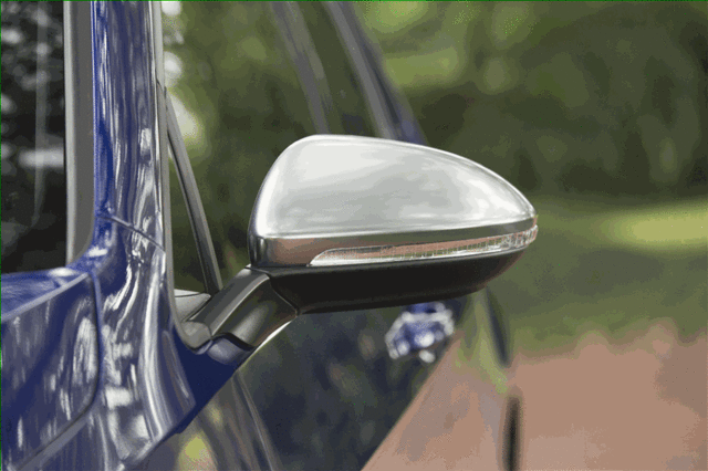 5G0072530 - Exterior: Satin Silver Mirror Caps for Volkswagen: e-Golf, Golf, Golf SportWagen, GTI Image