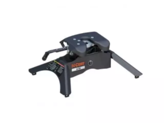 19420038 - : Trailering, Fifth Wheel 16k Hitch for Chevrolet: Silverado 1500, Silverado 1500 LTD | GMC: Sierra 1500, Sierra 1500 Limited Image