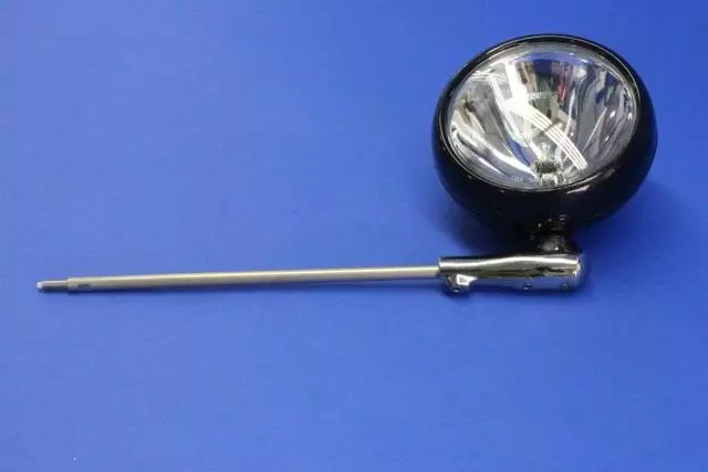 68172268AC - Electrical: A-pillar Mounted Spotlamp, Right for Dodge: Charger Image