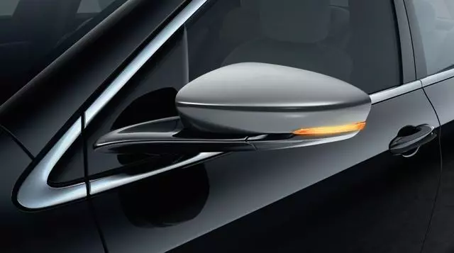 Exterior   Turn Signal - Mopar (82214314)