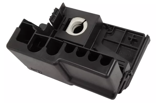 39148592 - : Battery Distribution Engine Compartment Fuse Block for Buick: Regal Sportback, Regal TourX Image