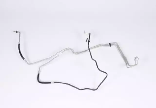 20987032 - Cooling System: Automatic Transmission Oil Cooler Hose Assembly for Chevrolet: Silverado 2500 HD, Silverado 3500 HD | GMC: Sierra 2500 HD, Sierra 3500 HD Image