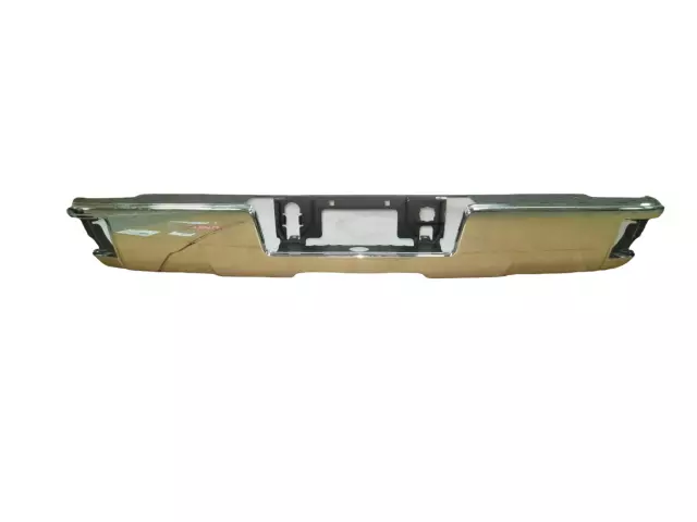 GM1102558 - Exterior: Bumper Face Bar for COLLISION Image