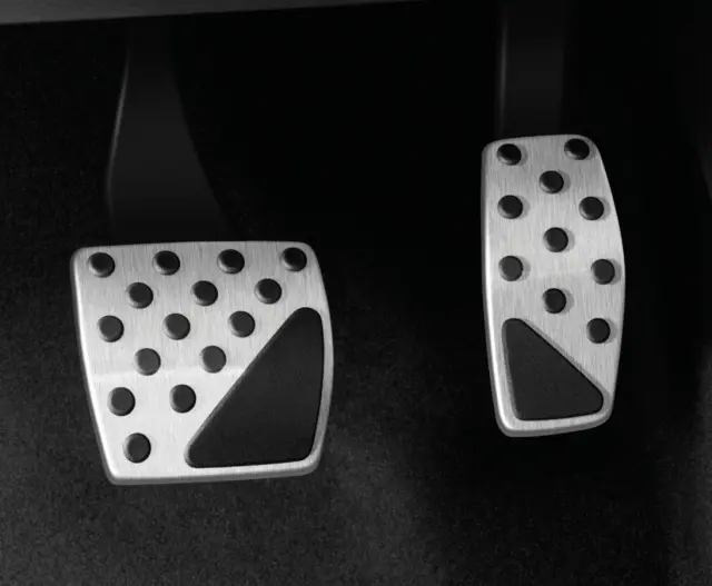 GT ペダル 2015 Jeep Renegade Pedal Kit, Automatic 82214269 | Mopar.com