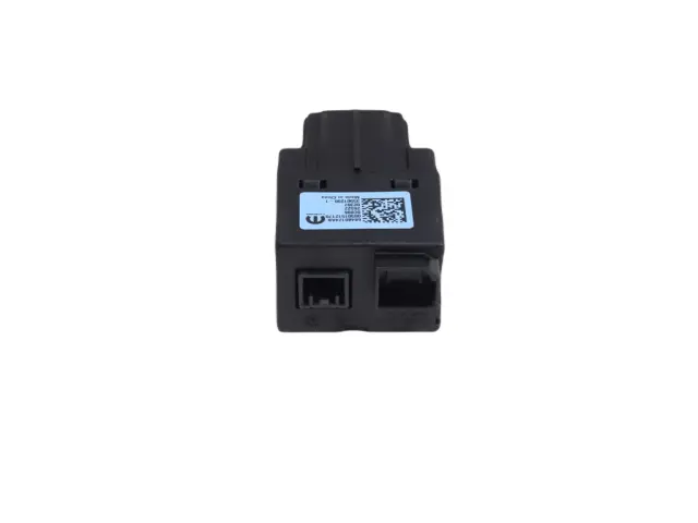 68480124AB - Interior Trim: Hub Media Center for Mopar Image