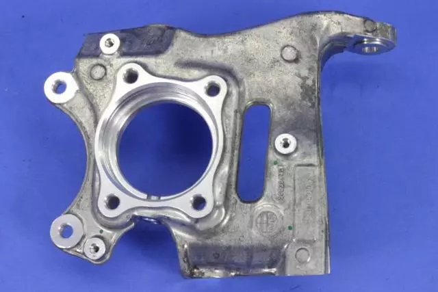 68239971AA - : Rear Knuckle, Right for Alfa Romeo Image