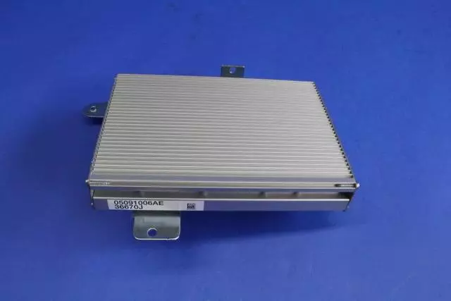 Radio Amplifier - Mopar (5091006AE)