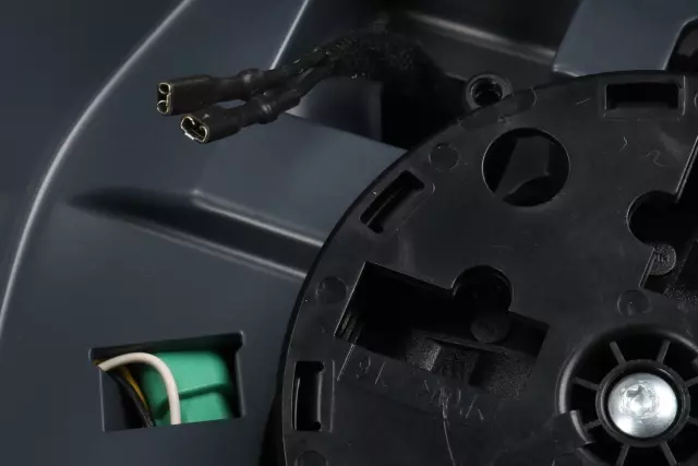 Passenger Side Door Mirror Kit with Housing, Cover, Bezel, and Bolts - GM (84144753)