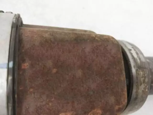 Axle Assembly - Ford (F2GZ-3B436-AH)