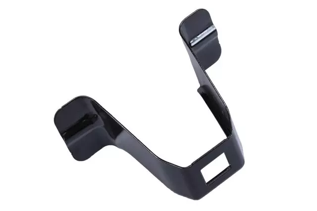 Passenger Side Front Fender Rear Upper Bracket - GM (22850376)