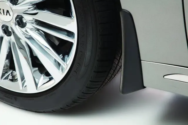 D4F46AK000 - Exterior: Splash Guards - Front for Kia: Optima Image