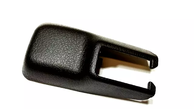 Track End Cover - Subaru (64280AA061ML)