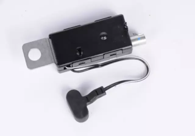 22785105 - : Radio Antenna Module for Buick: Verano Image