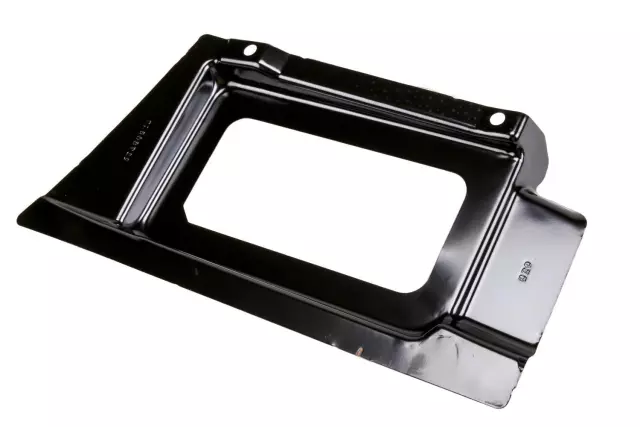 22786547 - Body: Lower Extension for Cadillac: Escalade | Chevrolet: Tahoe | GMC: Yukon Image