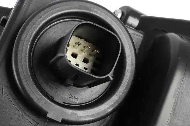 Part# 84628078 Passenger Side Daytime Running Lamp - GM (84628078)