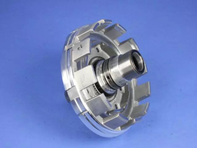 Outer Carrier Holding Clutch - Mopar (52108539AC)