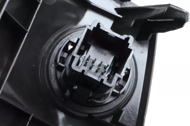 Jet Black Instrument Panel Knee Bolster - GM (95130664)