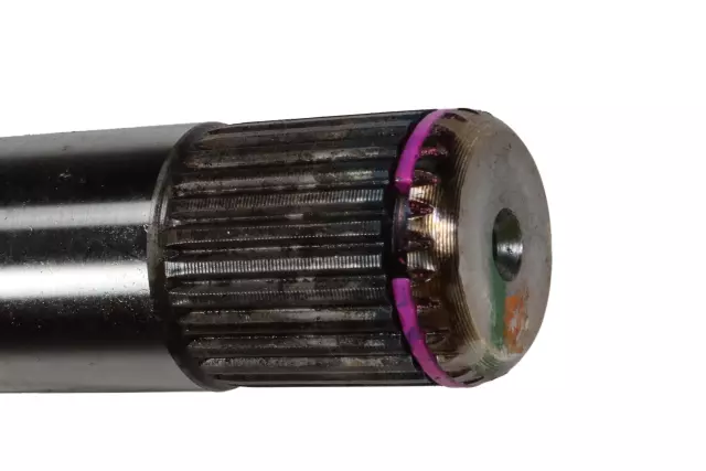 23219922 - Universals &amp; Rear Axle: Axle Assembly for Buick: Enclave | Chevrolet: Traverse | GMC: Acadia, Acadia Limited Image