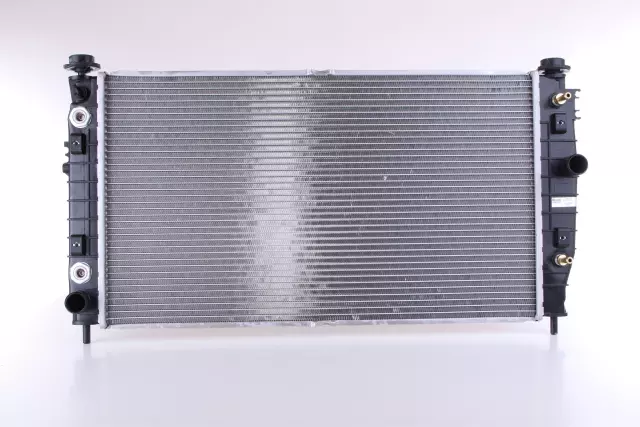69016 - : Radiator w/Integrated Transmission Oil Cooler for NISSENS Image