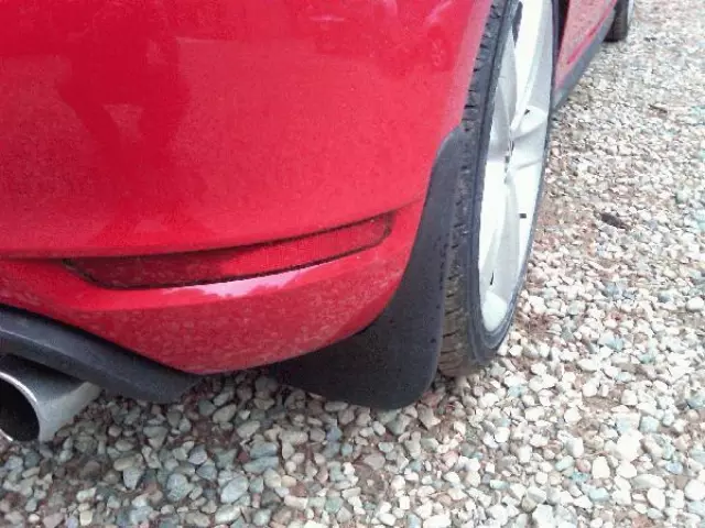 Splash Guards - Black - Rear - Volkswagen (5K0-075-105)