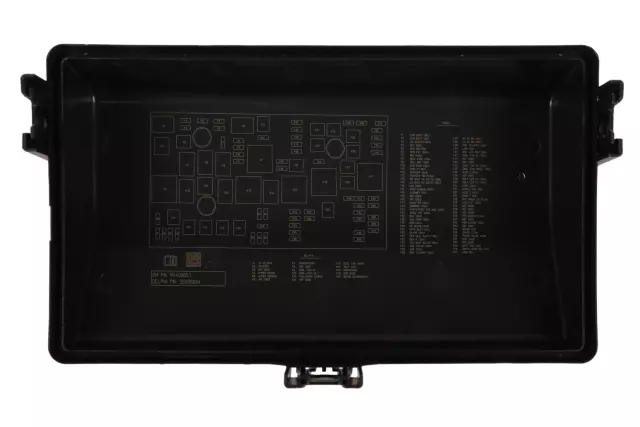 Front Compartment Fuse Block - GM (84400046)