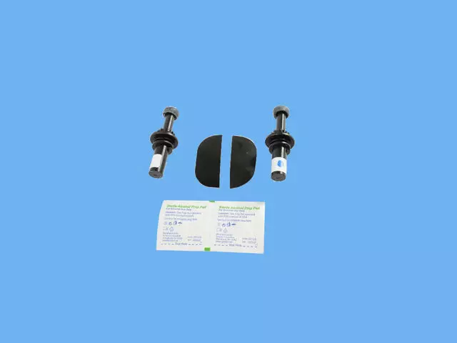 Bumper - Mopar (5043098AA)