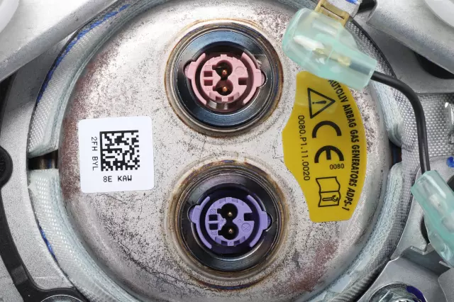 60006215 - : Black Steering Wheel Airbag for Buick: Encore GX Image