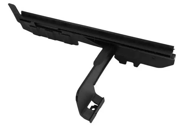 Driver Side Radiator Air Baffle - GM (95981372)