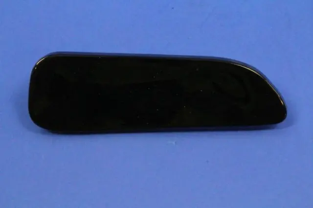 Handle Cover, Right - Mopar (TR32BWAAB)