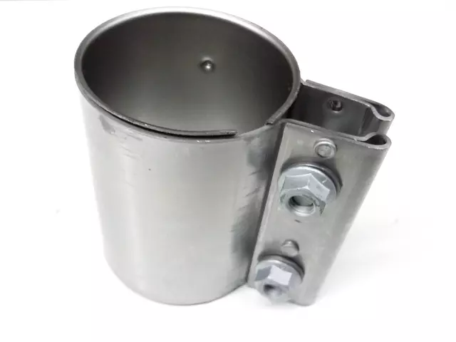 1K0253141T - : Muffler &amp; Pipe Clamp for Volkswagen: Atlas, Atlas Cross Sport, Eos, Golf, Golf Alltrack, Golf SportWagen, GTI, Jetta, Passat, Taos, Tiguan, Tiguan Limited, Touareg Image