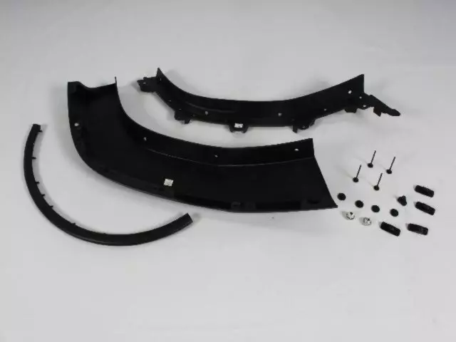 Rear Door Applique, Right - Mopar (5JX34TZZAF)