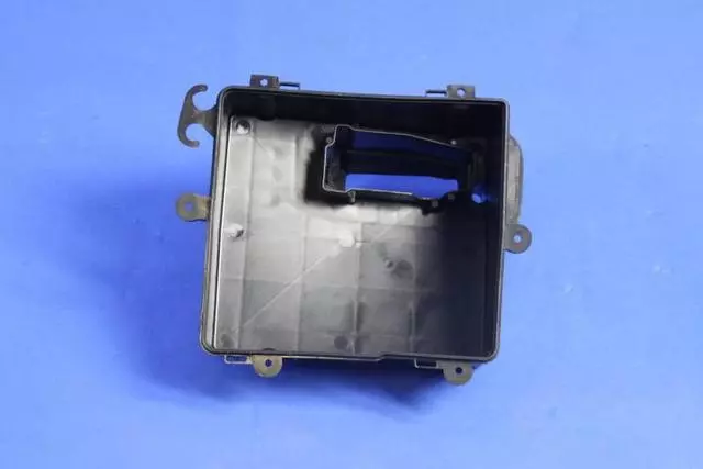 A/C And Heater Lower Housing - Mopar (68261531aa)