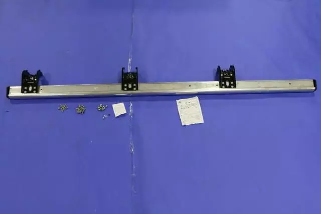 Side Step, Left - Mopar (68212323AB)