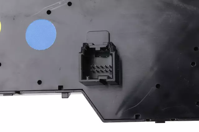 Dash Control Unit - GM (84963890)