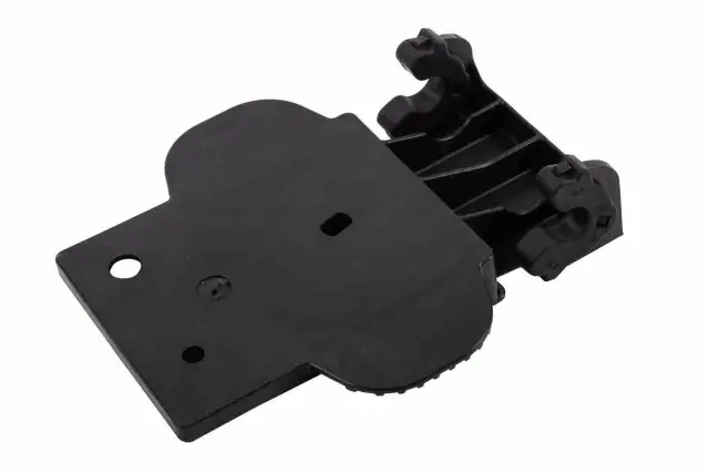 15858430 - Engine: Engine Cover Bracket for GM Image