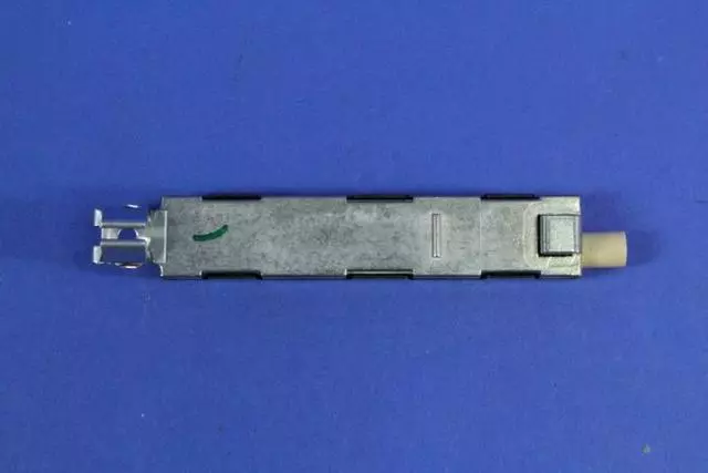 Antenna Amplifier - Mopar (68209701AB)