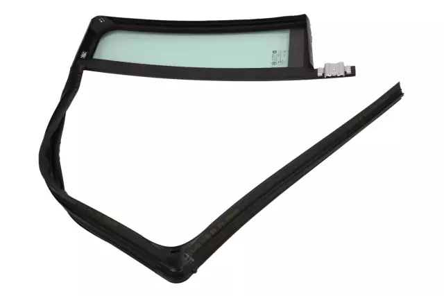 84462160 - : Fixed Glass for Cadillac: Escalade ESV | Chevrolet: Suburban, Tahoe | GMC: Yukon, Yukon XL Image