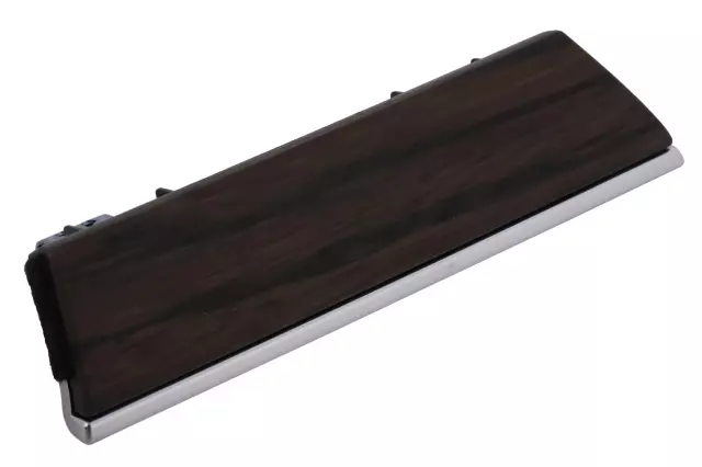 84863258 - Body: Applique for Chevrolet: Suburban, Tahoe | GMC: Yukon, Yukon XL Image