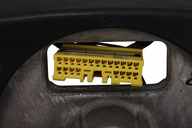 Black Steering Wheel - GM (84946350)