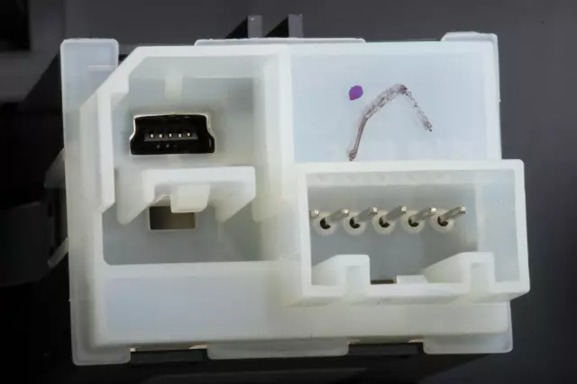 Jet Black Front Floor Console Compartment - GM (22950686)