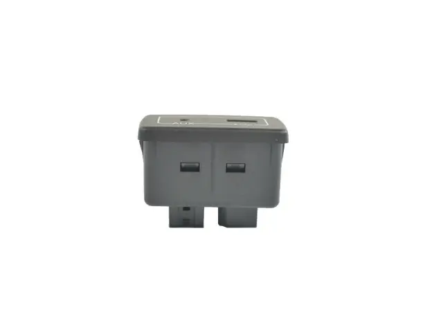 Media Hub USB Port - Mopar (6KG69LXHAA)