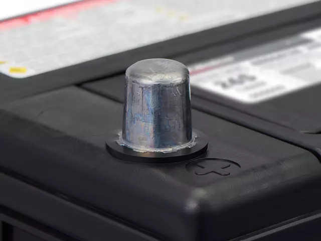 26S - Electrical, Charging and Starting: Battery for Chrysler: LeBaron, Town &amp; Country | Dodge: 600, Aries, Avenger, Caravan, Charger, Dakota, Grand Caravan, Lancer, Mini Ram, Omni, Rampage, Shadow, Stratus | Honda: Accord, Prelude | Mitsubishi: Galant | Saab: 900 | Suzuki: Samurai Image