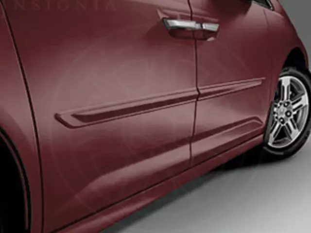 8P05TK81B0 - Body: Body Side Molding for Honda: Odyssey Image