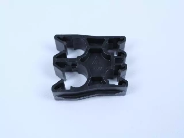 4 Way Clip - Mopar (68039516AA)