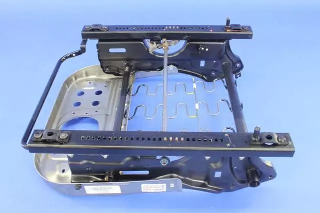 Manual Seat Adjuster - Mopar (68256984AB)