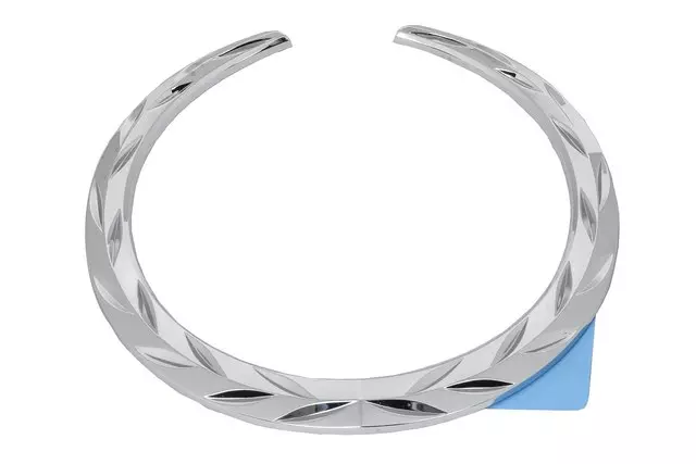 20903641 - Body: Emblem for Cadillac: CTS Image