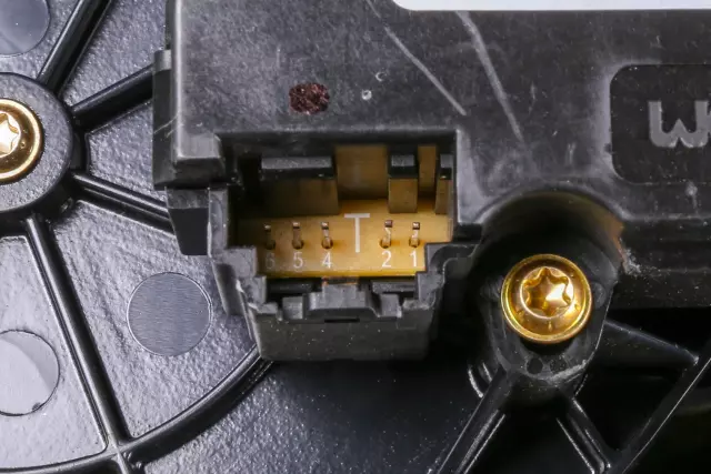 23475071 - HVAC: Air Distributor for Buick: Enclave | Chevrolet: Traverse | GMC: Acadia, Acadia Limited Image